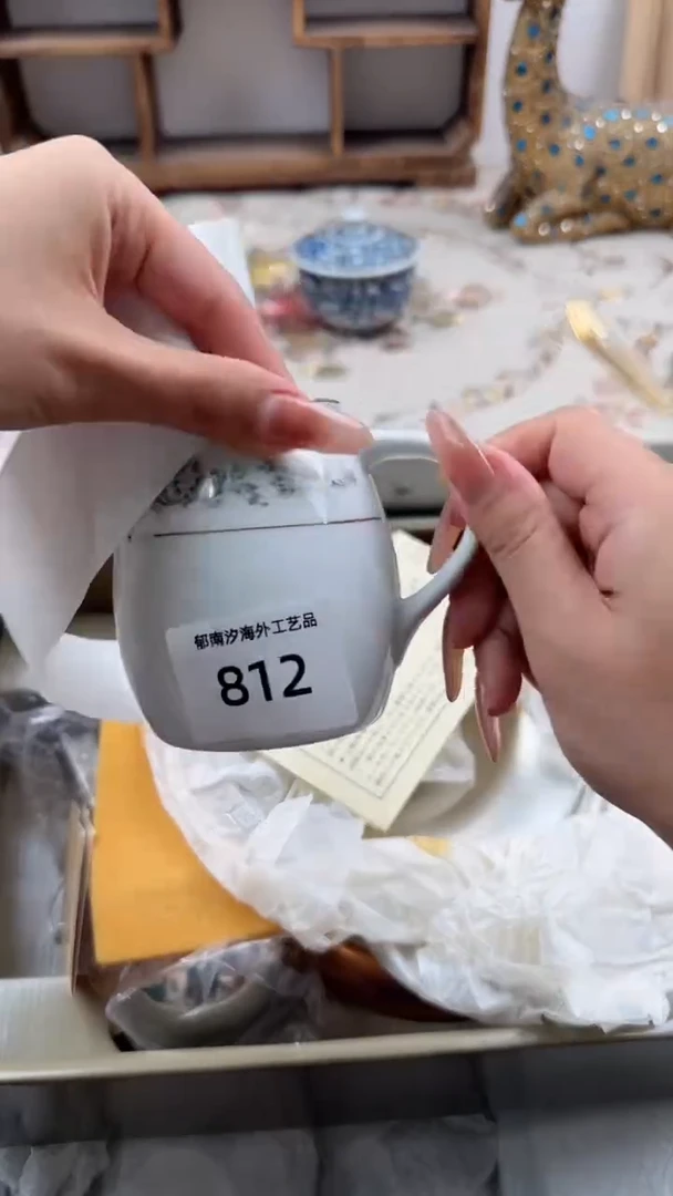 瓷片等*来W         812