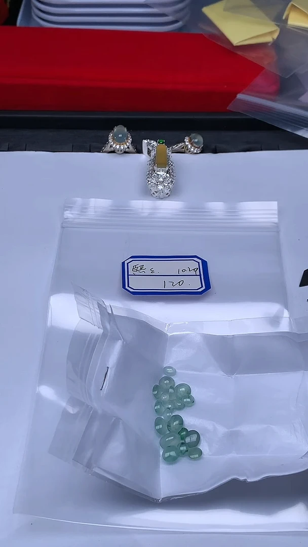 裸石翡翠?****熙+多样性发货