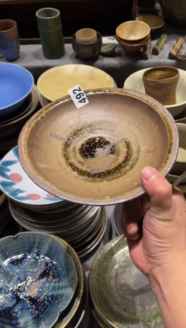 【闪购商品】瓷片492 粗陶黄平沿菜盘 1个