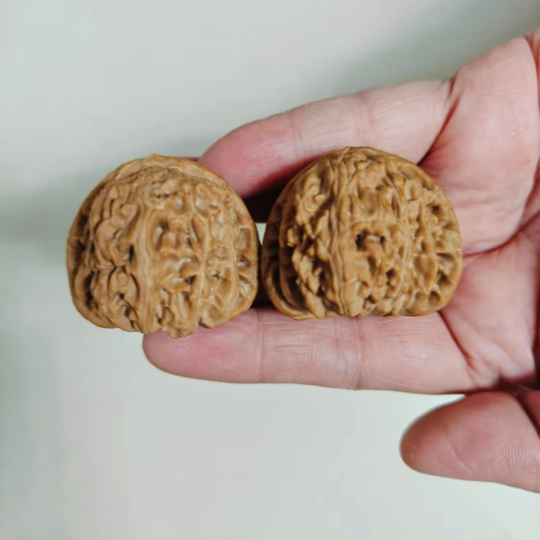 福袋活动，随机发文玩核桃一对