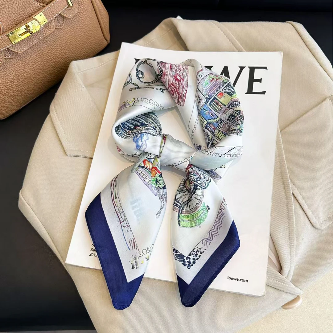 2025新款70cm五彩马头可爱风日系感丝巾护颈防风方巾披肩保暖丝巾