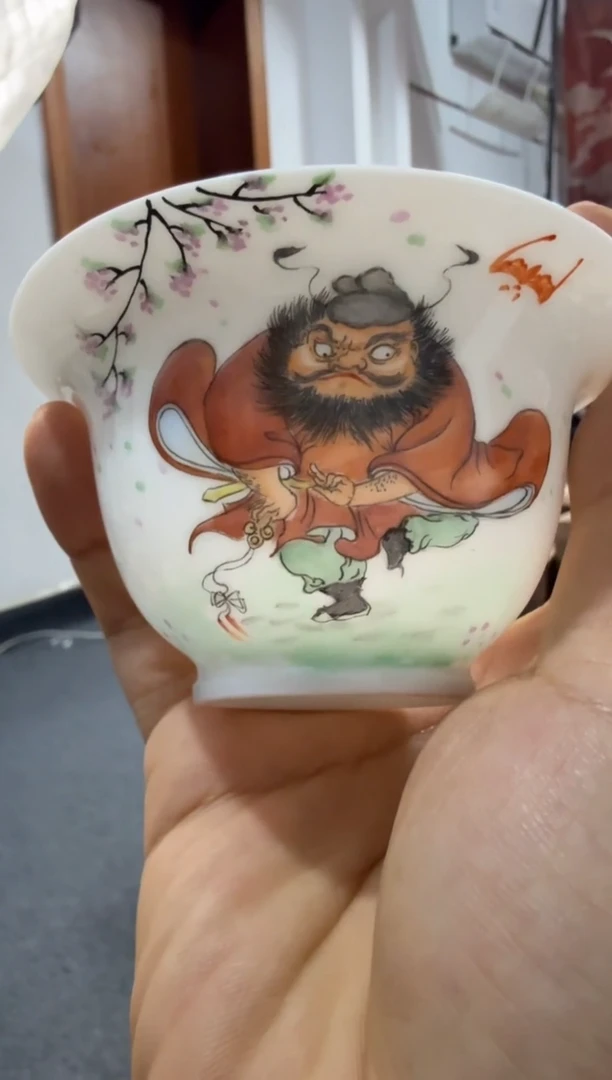 以笔为心，以瓷为纸。