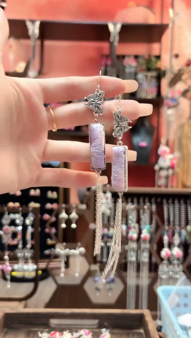 织绣云织谣民族风精美饰品   101*