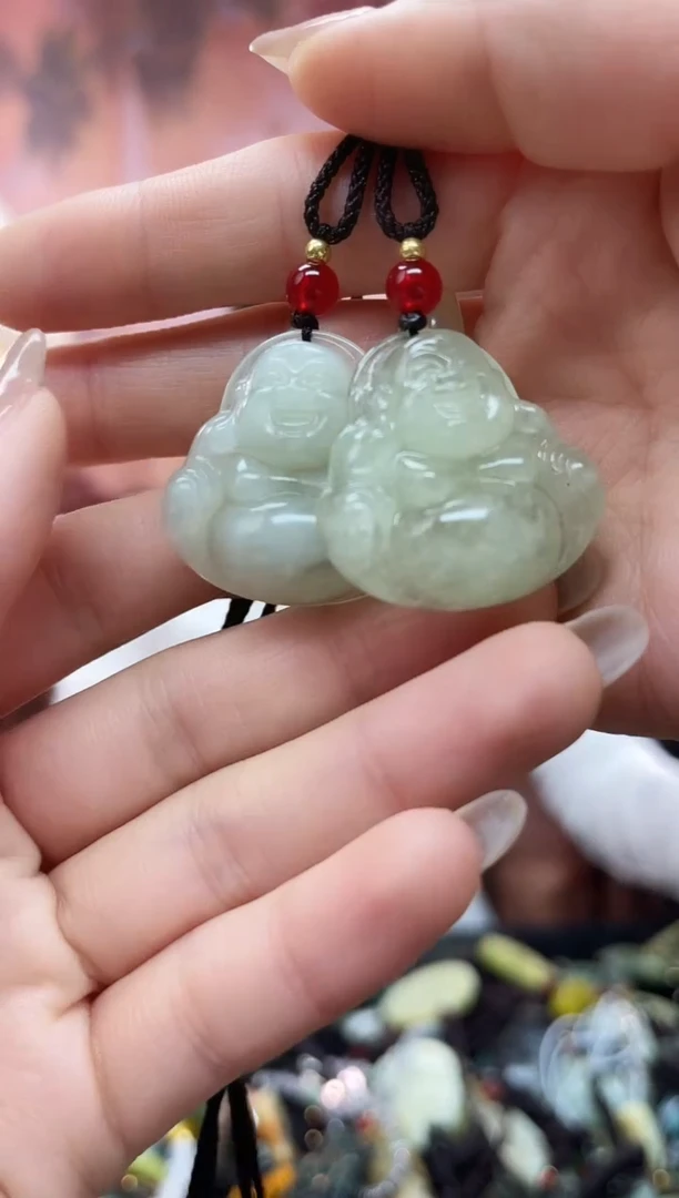 未镶嵌岫玉吊坠·