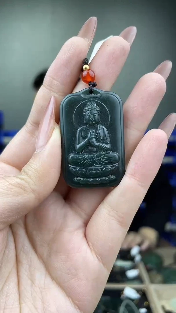 颈饰未镶嵌和田玉1