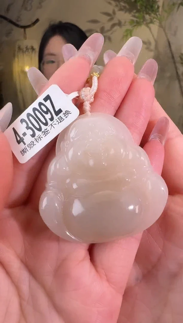 和田玉未镶嵌颈饰佛公 3009