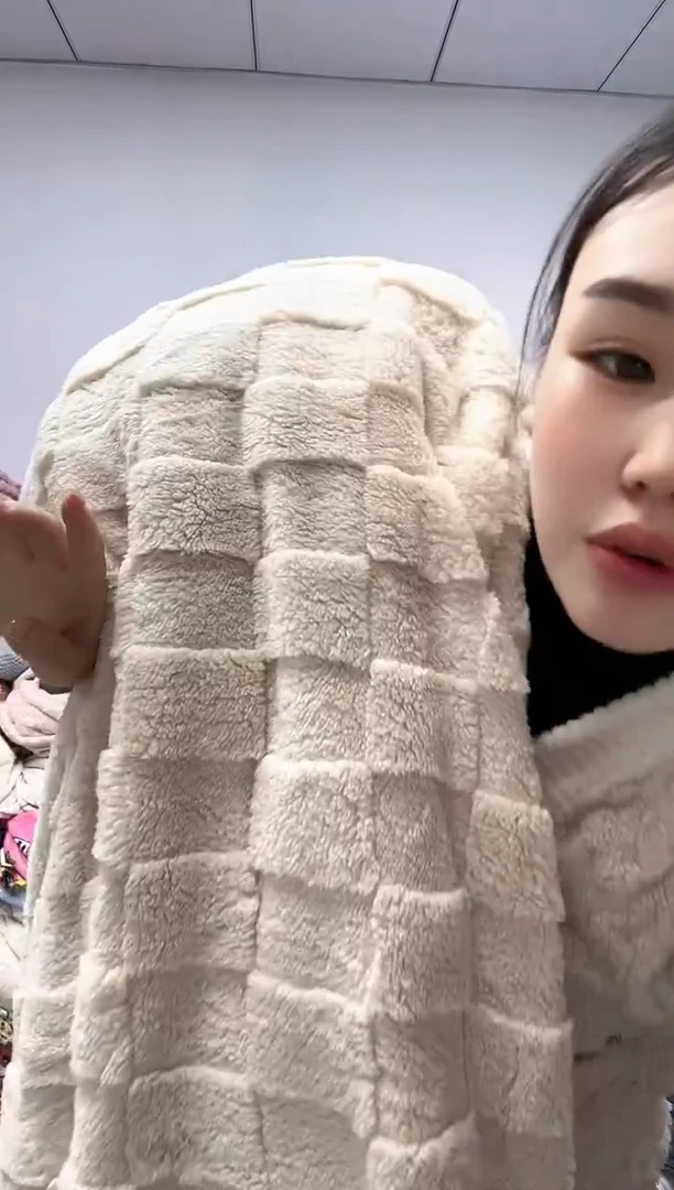 法兰绒2X2.3左右以主播介绍为准