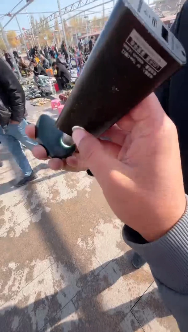 未镶嵌和田玉（糖玉）挂件和田玉