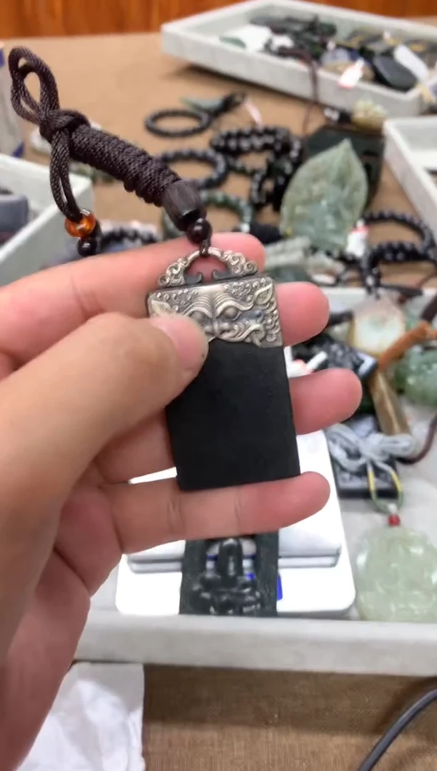 颈饰未镶嵌和田玉多样性发货拍一发一