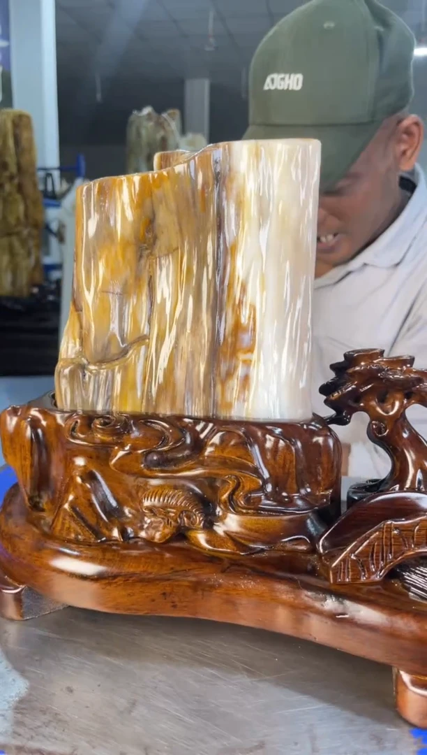 未镶嵌摆件硅化玉18