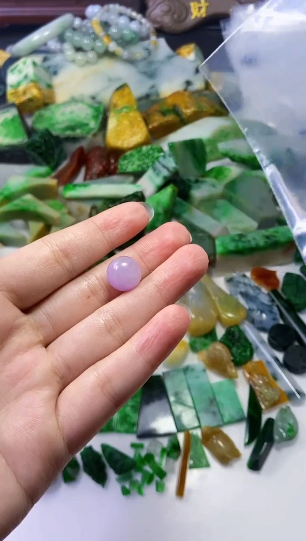 颈饰未镶嵌翡翠遇****上259天然翡翠