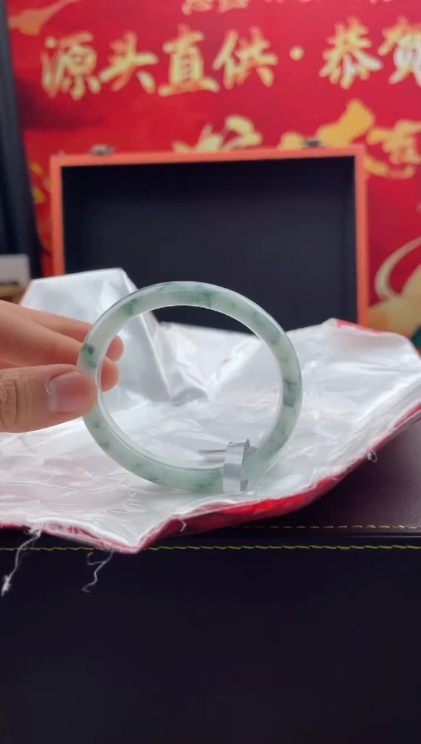【闪购商品】翡翠手镯未镶嵌8翡翠手镯