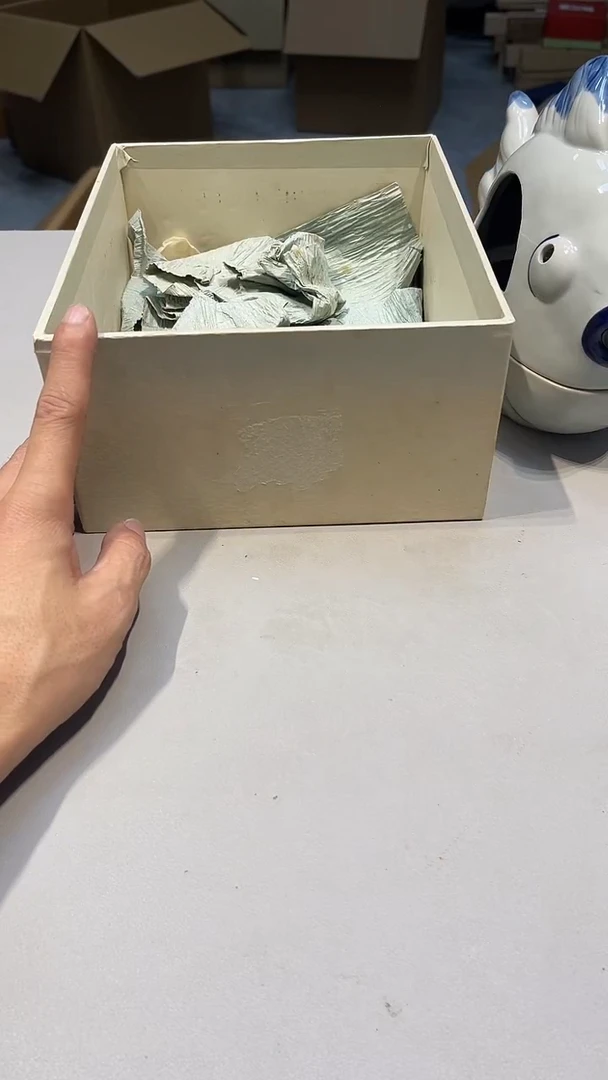 手工艺品琉璃夏?城城工艺品中古店
