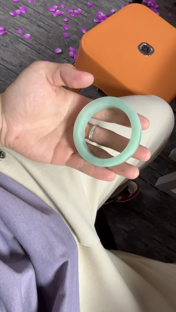 未镶嵌胚（不含芯）定制翡翠陪****）ADL222