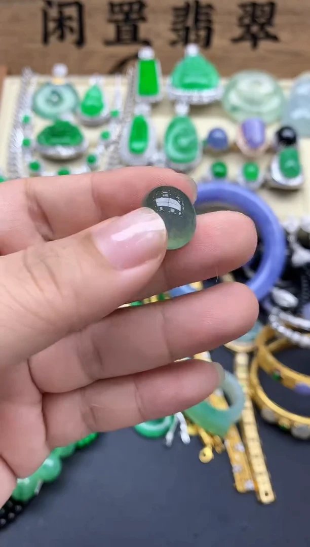 翡翠未镶嵌颈饰275-春日珠宝