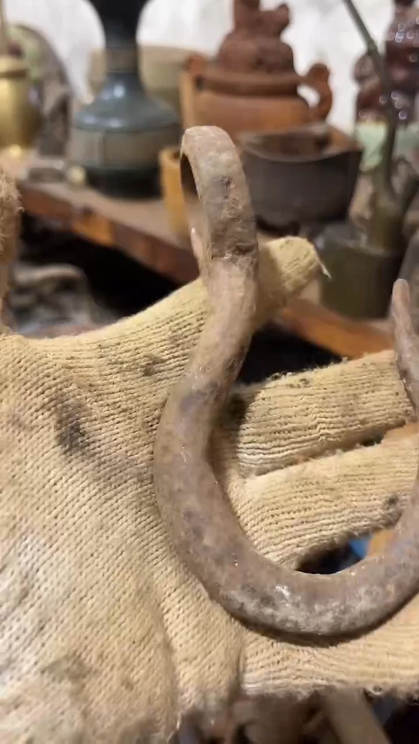 青**往隆江直播新人带货