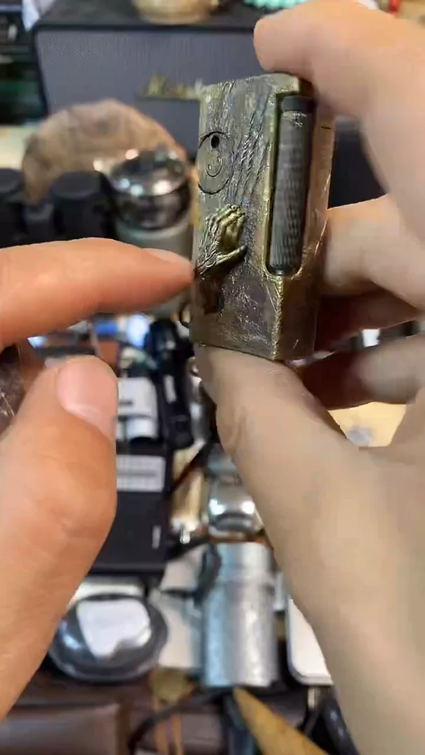 瓷片闪购商品，如图所示