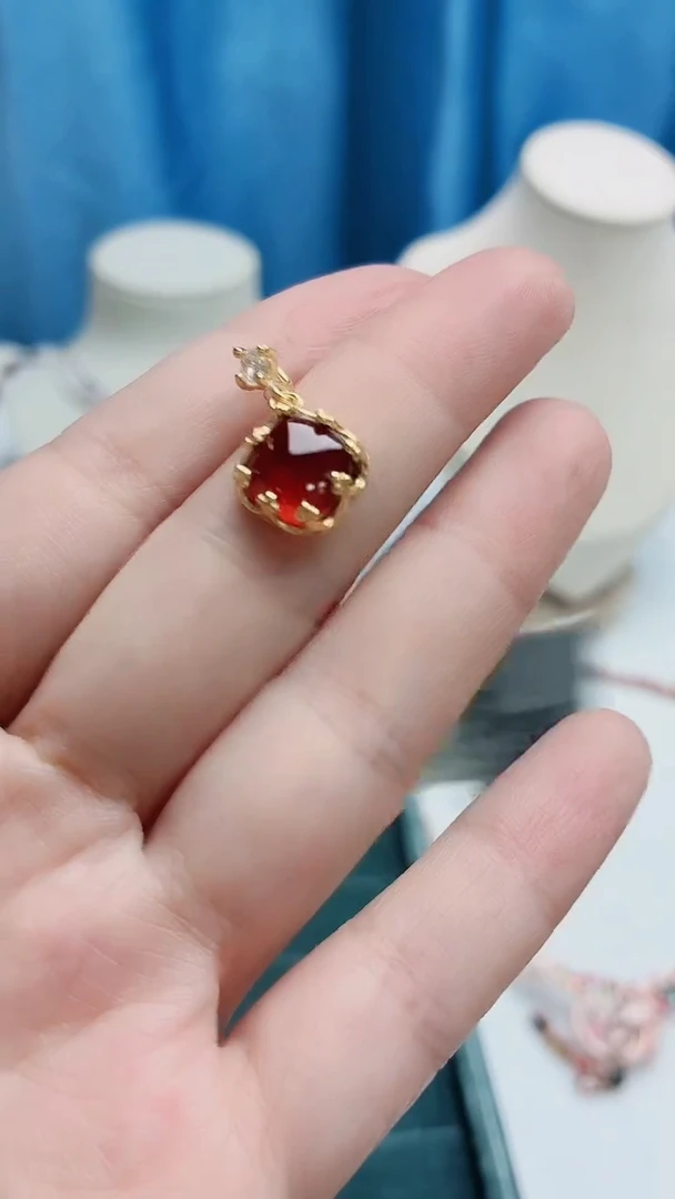 银S925镶嵌吊坠石榴石1110ZB751产品一个（多样性）