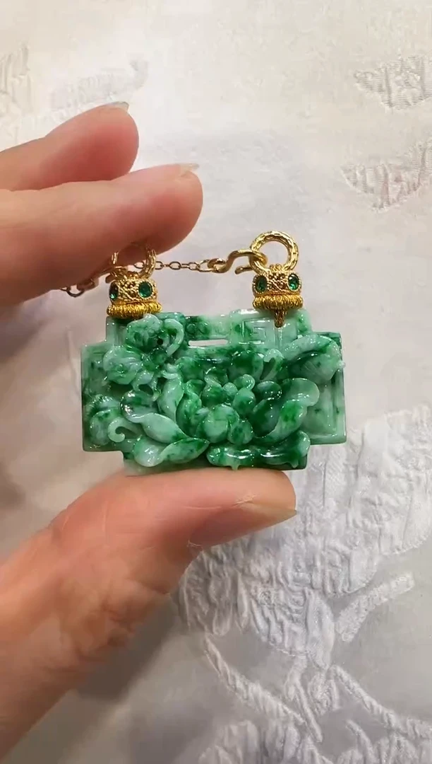 颈饰未镶嵌翡翠国风