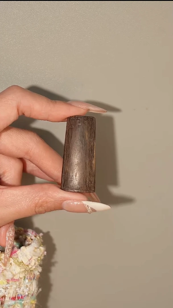 沉香吊坠达拉干沉水平安无事牌挂件3.55克