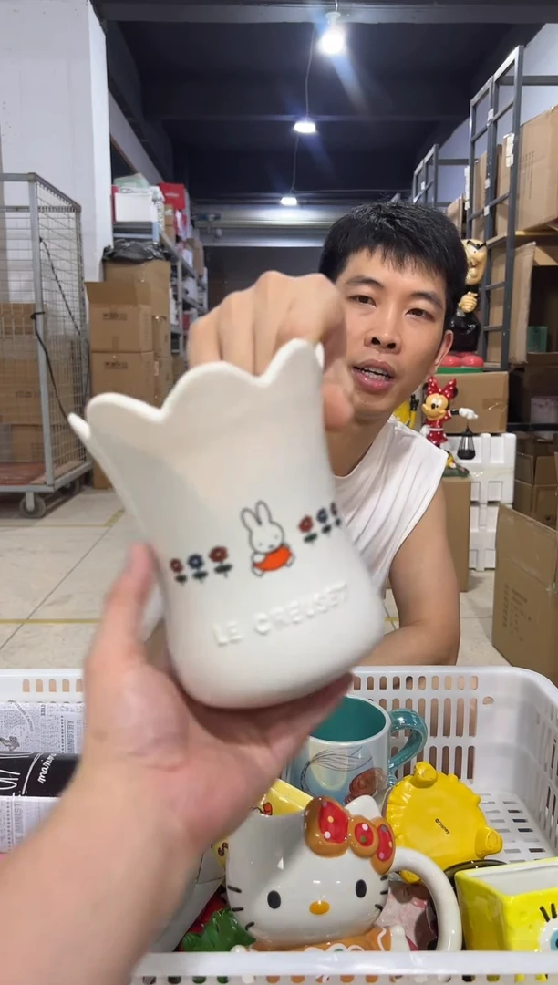瓷片原盒米菲兔花瓶