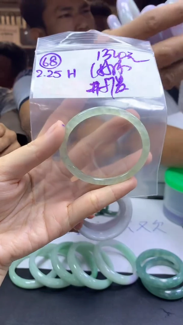 【闪购商品】定制翡翠未镶嵌68手镯57贵+1320元+拍一发一