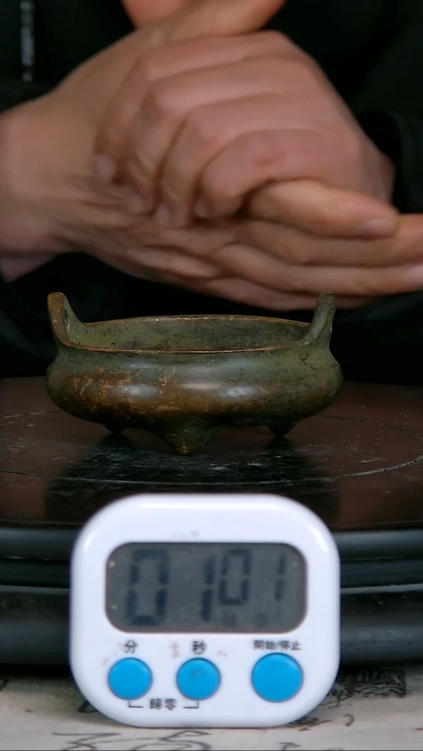 【闪购商品】炉精铜打造精美铜炉