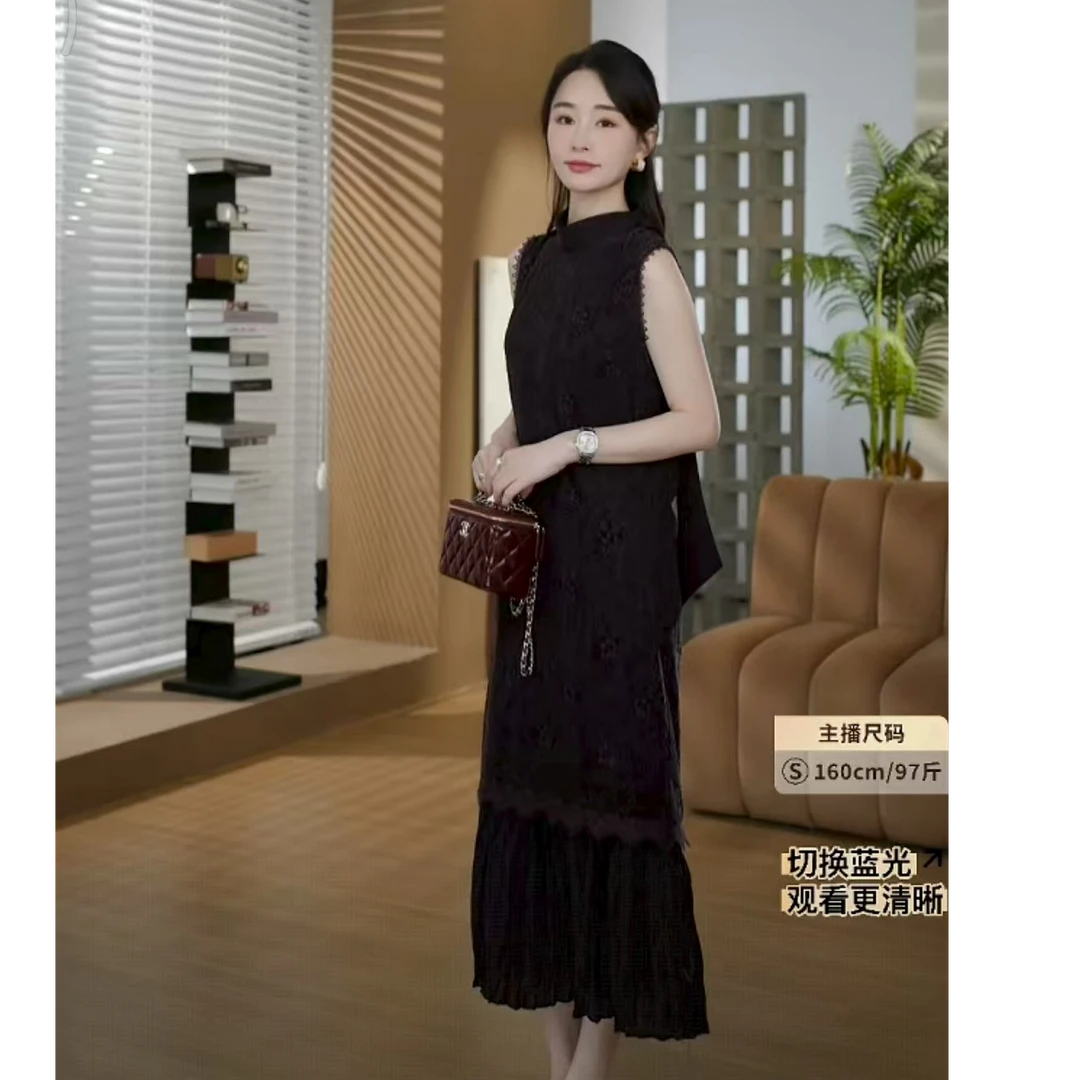 HELA AOMI“飘带气质”千金风拼接流苏百褶无袖A字连衣裙