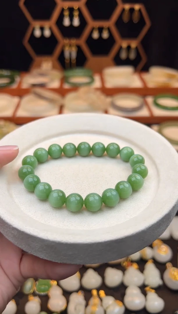 未镶嵌手链和田玉精品