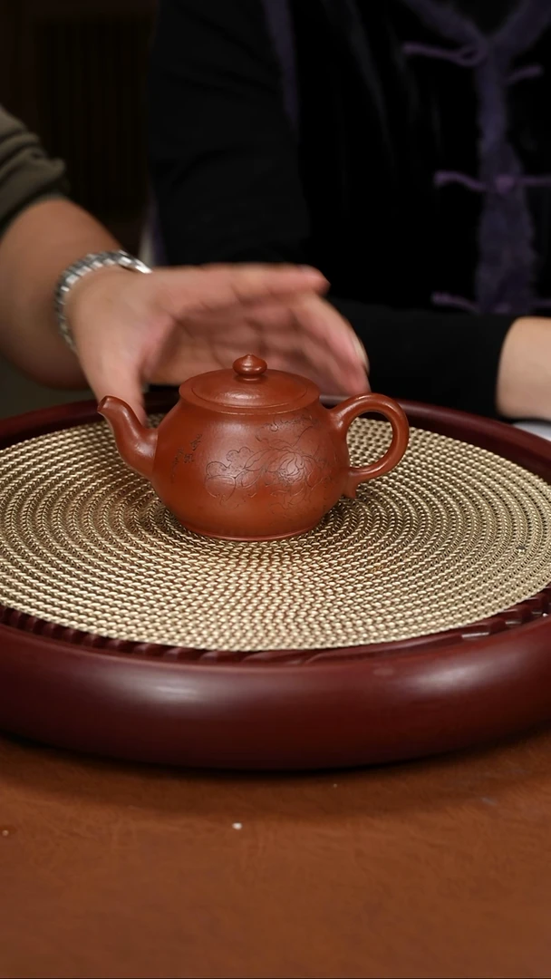 茶壶紫砂顾依萍
