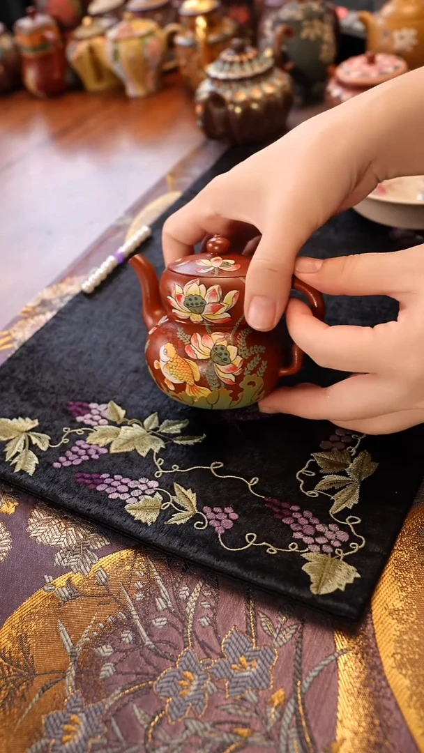 紫砂茶宠荷花葫芦壶