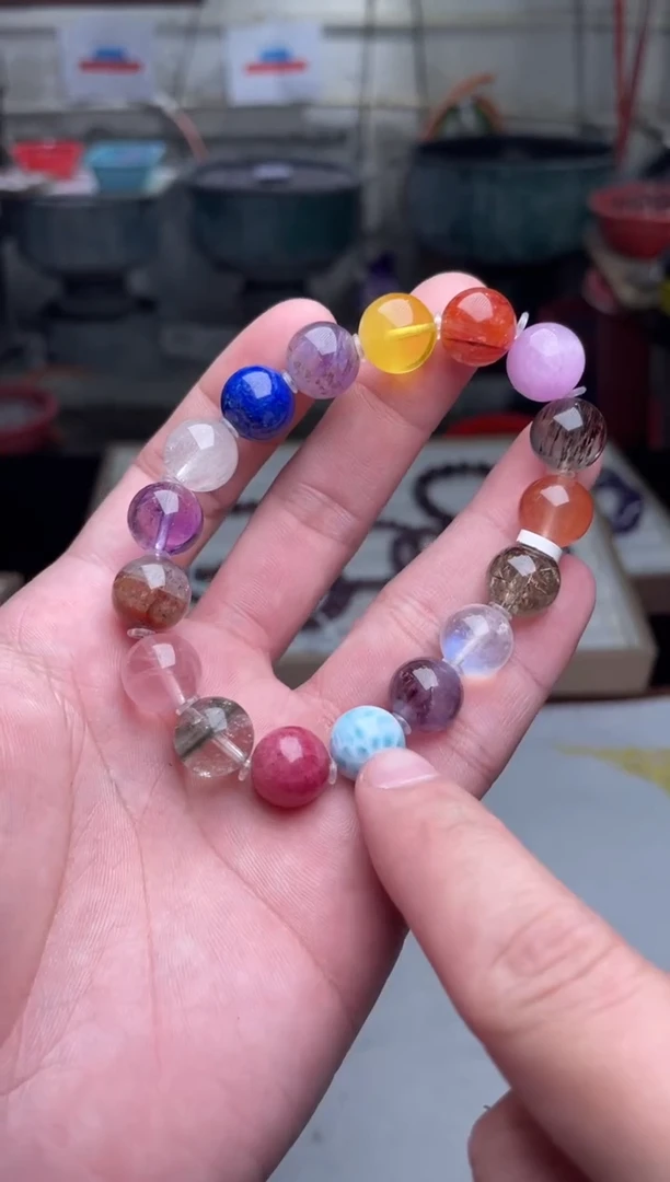 【闪购商品】水晶手串未镶嵌高品水晶多宝11多样性发其一