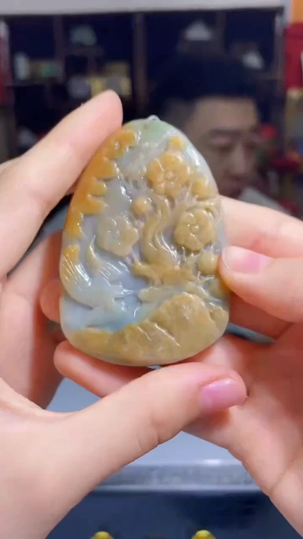 翡翠未镶嵌吊坠(不含链)E62