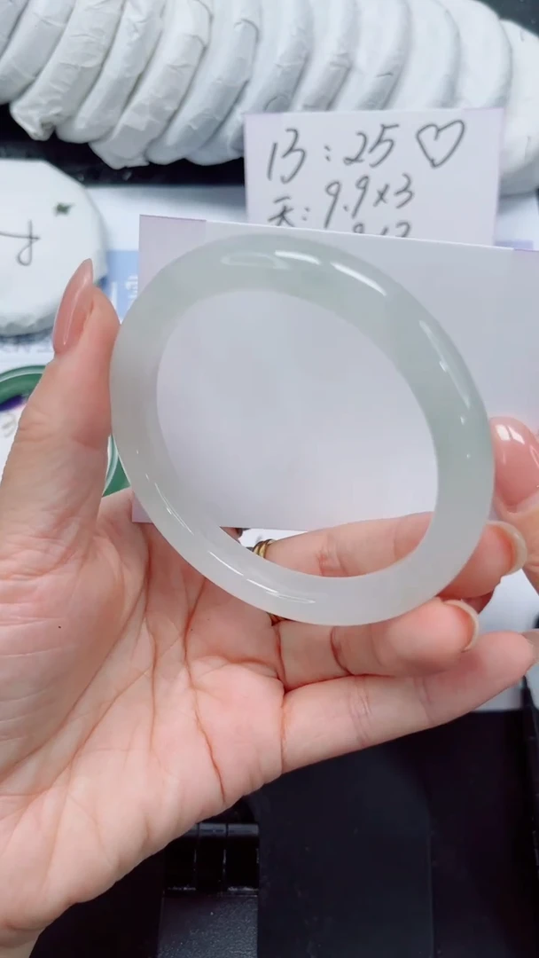 未镶嵌手镯石英质玉315-62