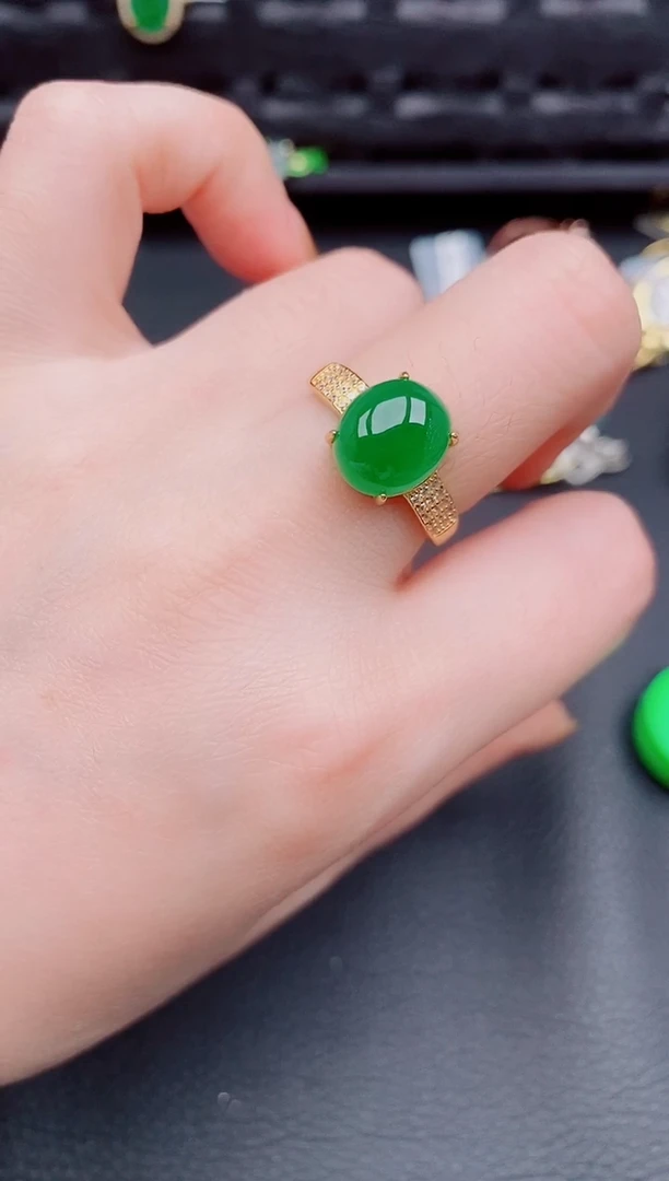 【闪购商品】翡翠戒指银S925镶嵌天然a货翡翠800