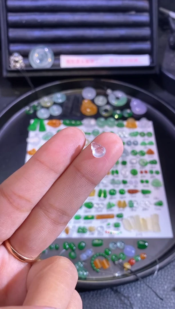 未镶嵌挂件翡翠葫芦