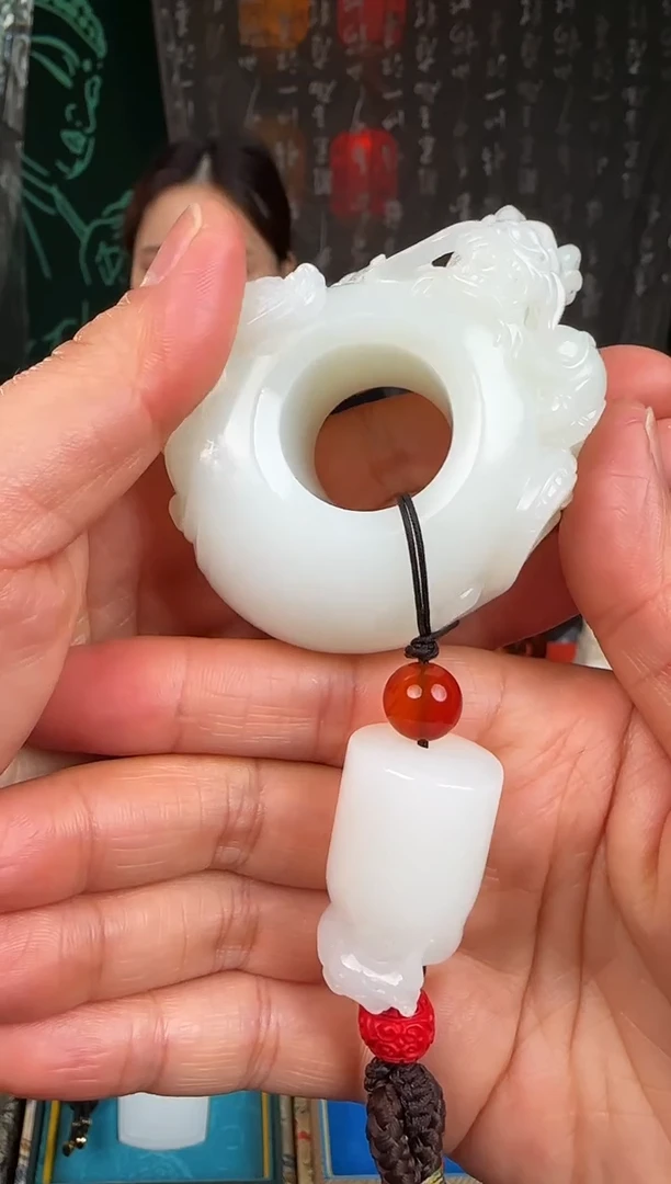 未镶嵌和田玉把件扳指