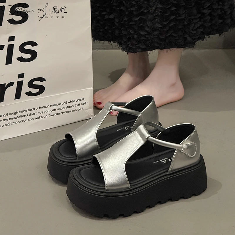 【万达撤柜】罗马凉鞋女款2025新款厚底高跟配裙子平底上班不累脚软