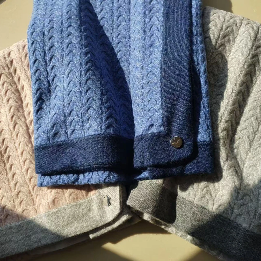 【维维精选】MQ 纯山羊绒针织绞花宽松斗篷围巾