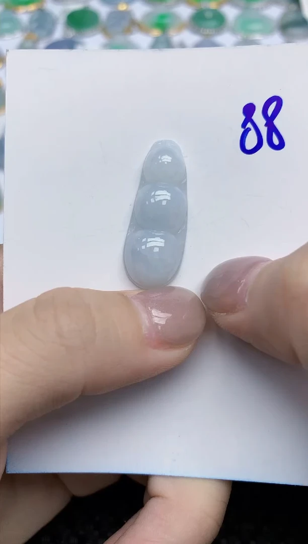 【闪购商品】翡翠颈饰未镶嵌天然翡翠A货