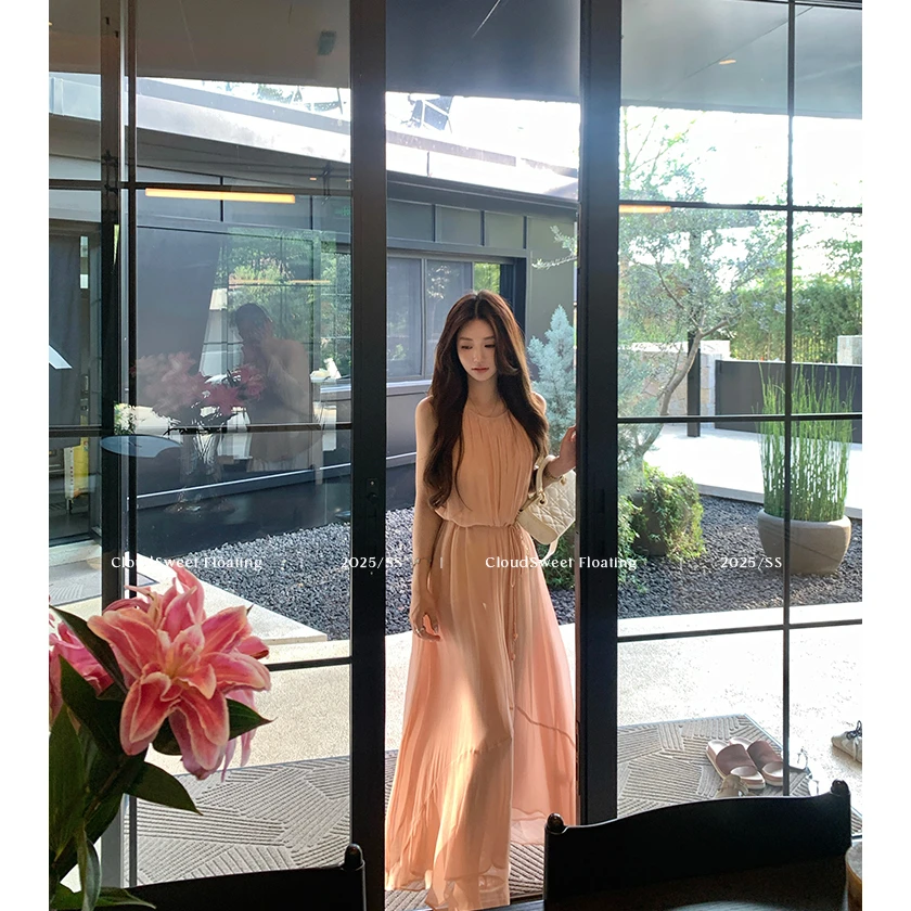 【CloudSweet 06/25 10:00】圣特罗佩之夏/可收腰系带 吊带度假裙