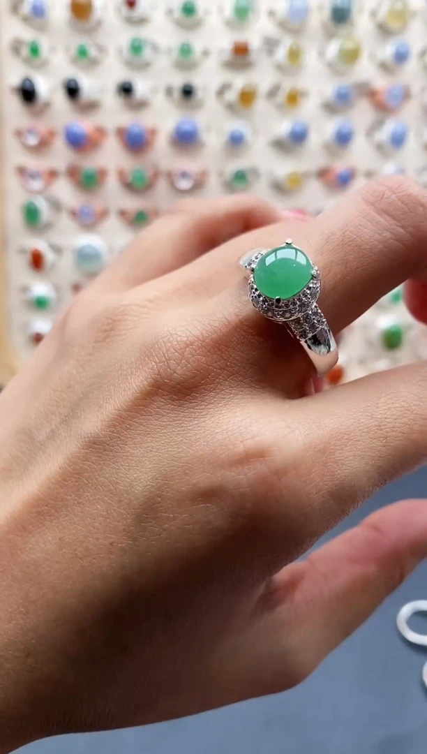 【闪购商品】翡翠戒指未镶嵌缅甸天然A货翡翠555 9+1