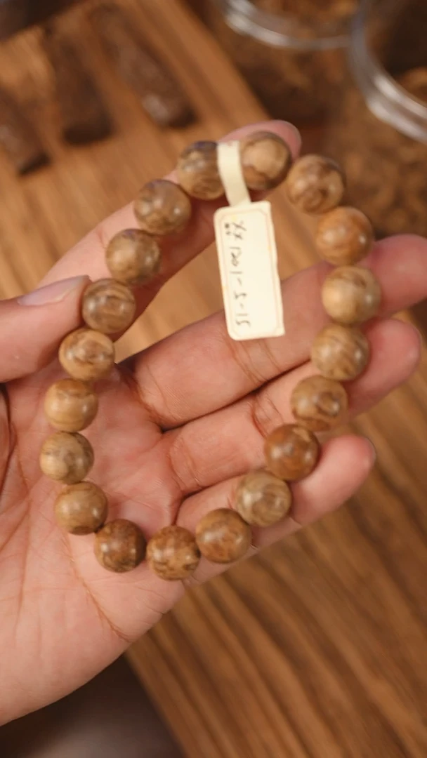沉香手串越南芽庄都彭老料1.15-11克+xx1201