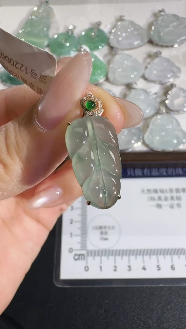 吊坠(不含链)18K金镶嵌翡翠【源头工厂】钻石镶嵌