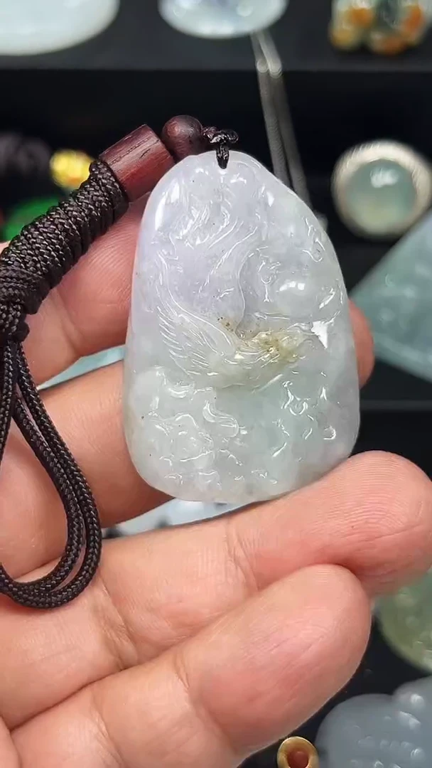 颈饰未镶嵌翡翠天然缅A翡翠