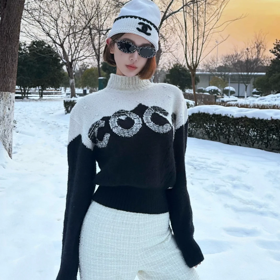 99新 Chanel/香奈儿 38码21N Coco neige黑白拼色针织毛衣