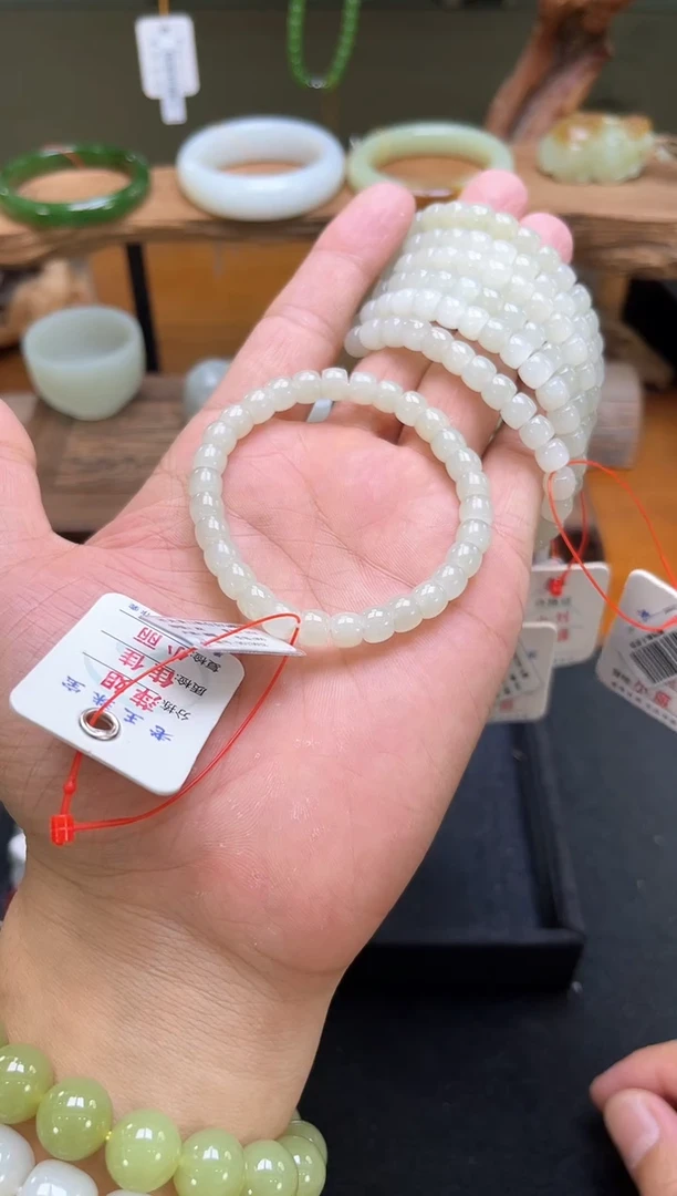 未镶嵌手串和田玉卡7若羌黄口料极限弧  多样性发一