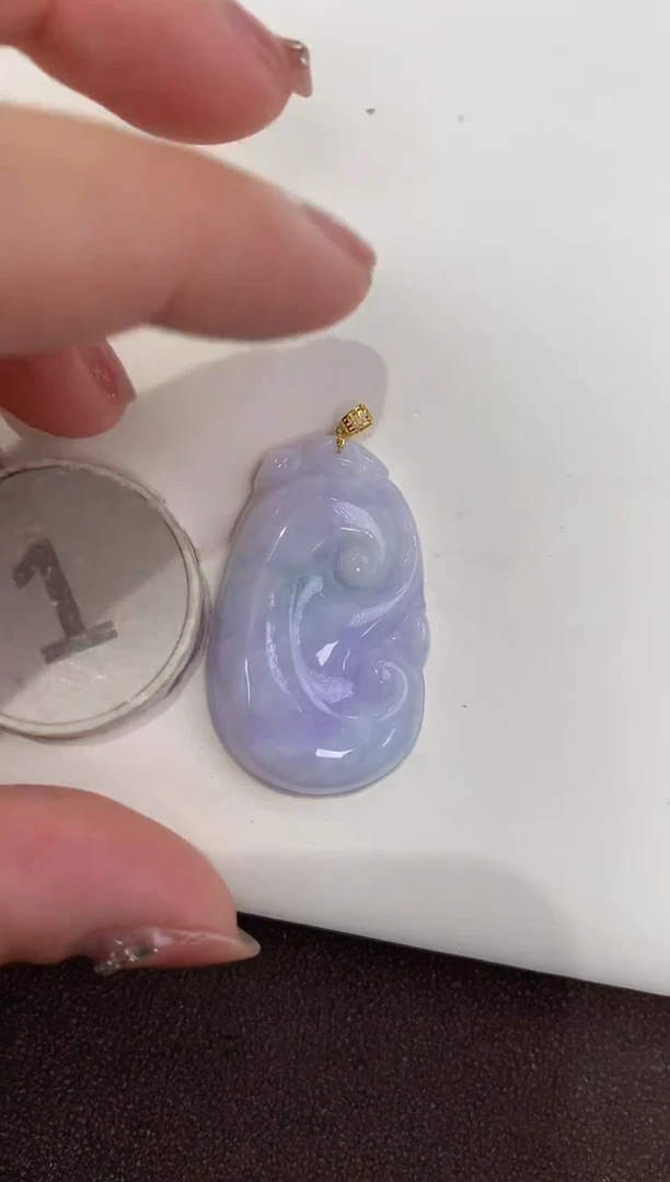 颈饰18K金镶嵌翡翠天然缅甸a货翡翠