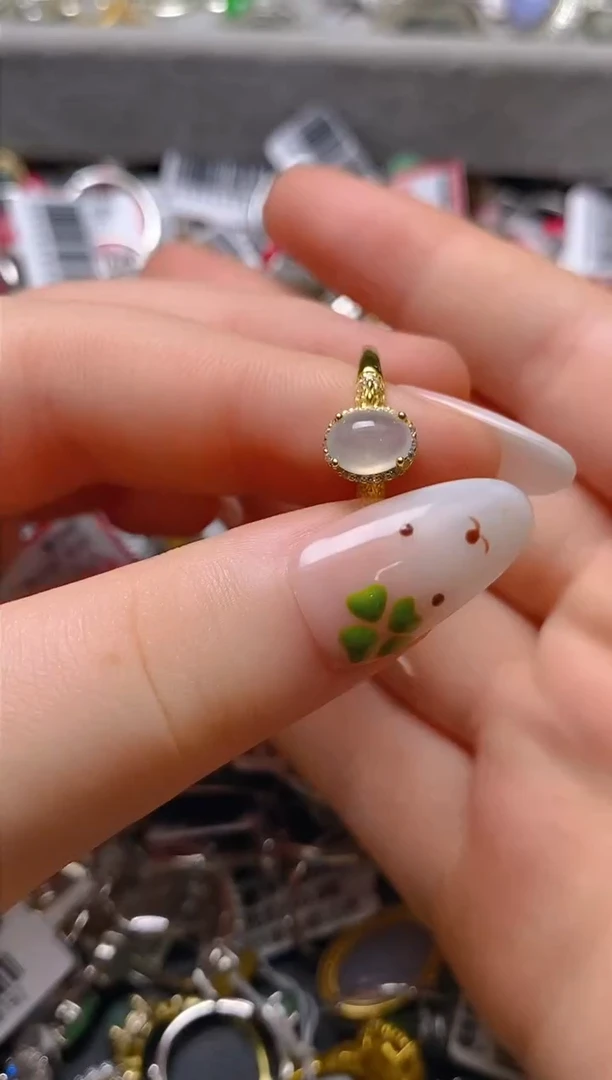 银S925镶嵌戒指翡翠百内无证书