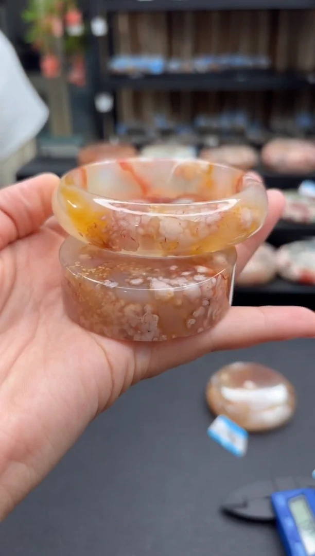 石英质玉手镯未镶嵌373(60圈赠送镯心)